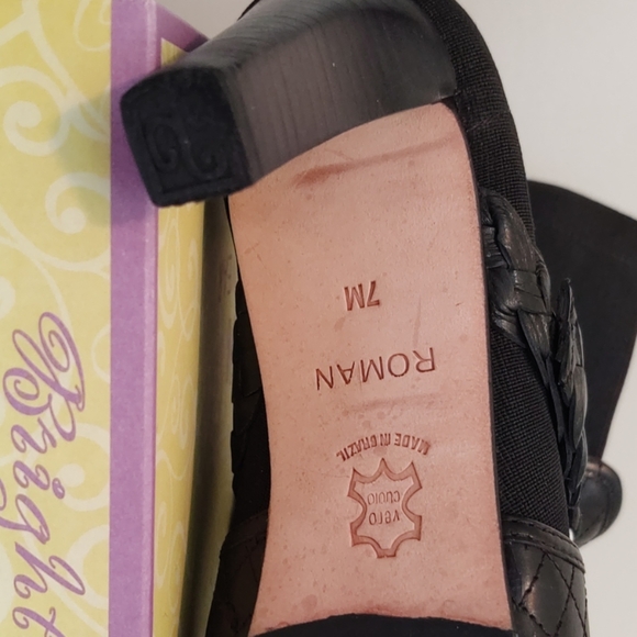 Bright Roman Booties - Picture 2 of 6